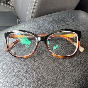 Burberry Black and Tortoise Eye Glasses

Burberry B2252 3632 52 16 140